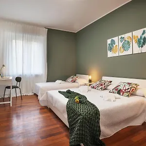 Appartamento Fiore Milanese - San Siro, Fiera & Life - Rinnovamento Facciata Palazzo In Corso, Milano